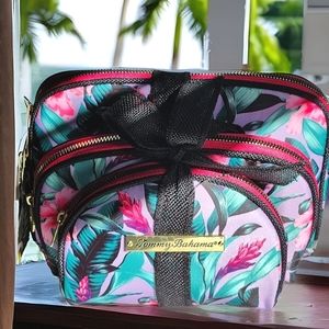 Nwt Tommy Bahama makeup bag set